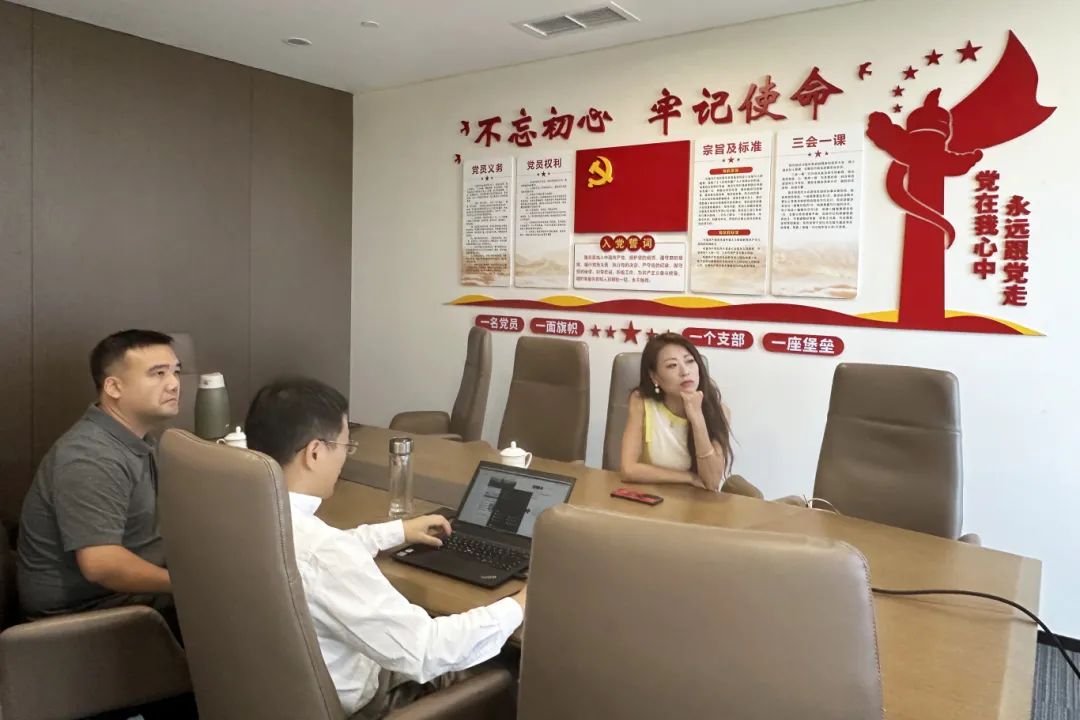 金飛鷹與萬匯大數據合作洽談，共建醫療器械軟件全產業鏈服務?